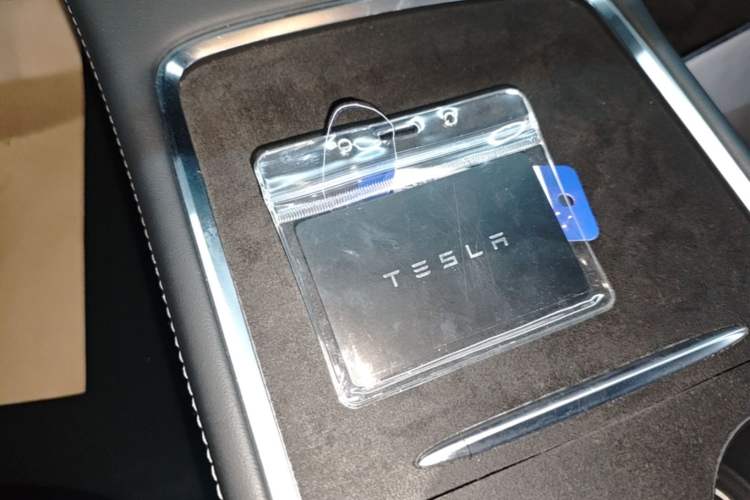 Used Tesla Model Y 2022 Rear-Wheel-Drive Version Vehicle Key