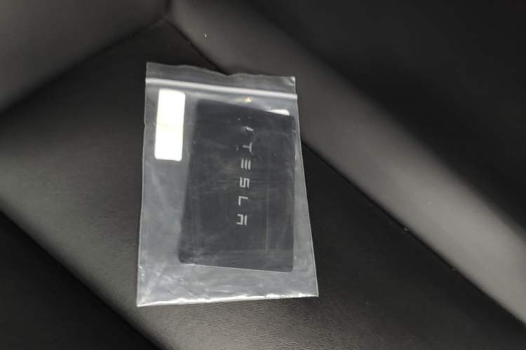 Used Tesla Model Y 2022 Rear-Wheel-Drive Version Vehicle Key