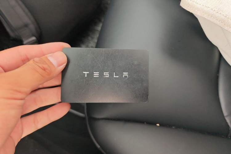 Used Tesla Model Y 2022 Revised Version Rear-Wheel Drive Vehicle Key