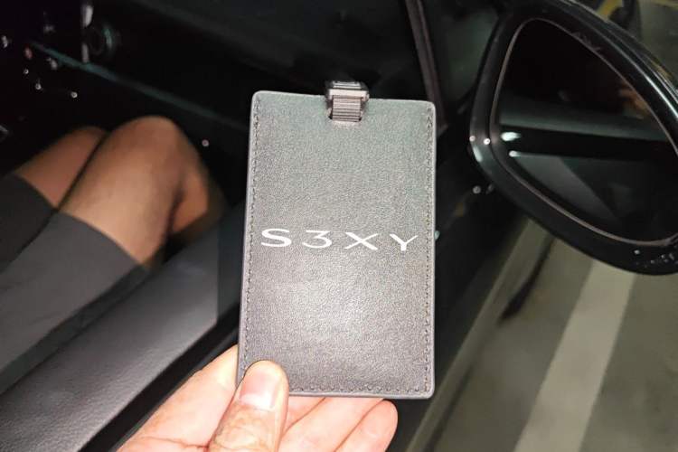 Used Tesla Model Y 2022 Rear-Wheel-Drive Version Vehicle Key