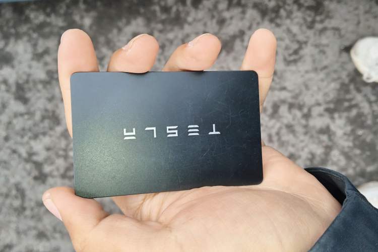 Used Tesla Model Y 2022 Performance High-Performance All-Wheel-Drive Version Vehicle Key