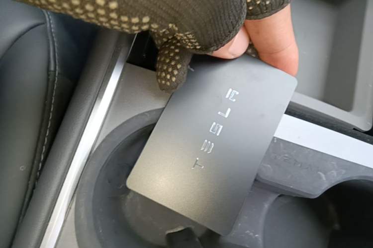 Used Tesla Model Y 2022 Rear-Wheel-Drive Version Vehicle Key