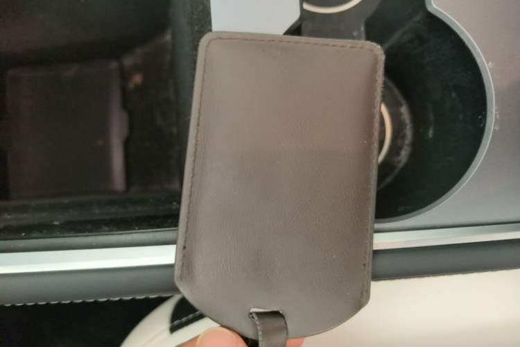 Used Tesla Model Y 2022 Revised Version Rear-Wheel Drive Vehicle Key