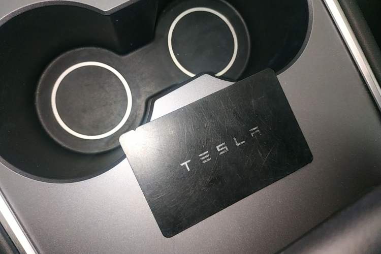 Used Tesla Model Y 2022 Rear-Wheel-Drive Version Vehicle Key