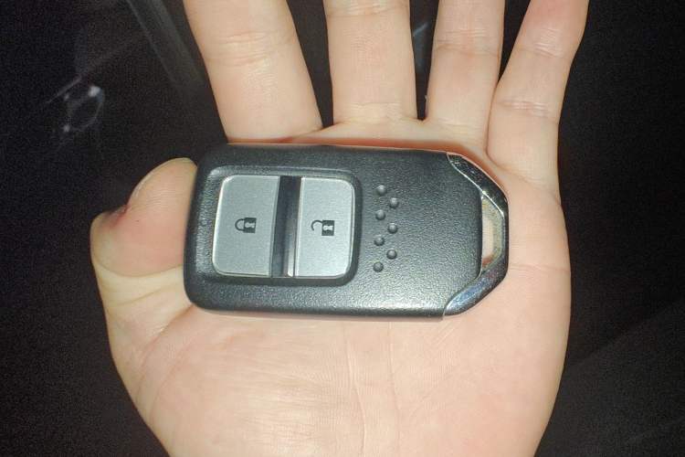 Used Tesla Model Y 2022 Revised Version Rear-Wheel Drive Vehicle Key