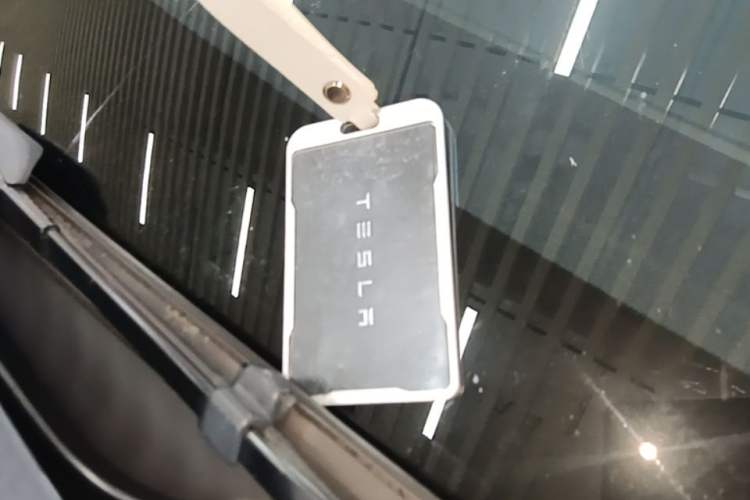 Used Tesla Model Y 2022 Revised Version Rear-Wheel Drive Vehicle Key
