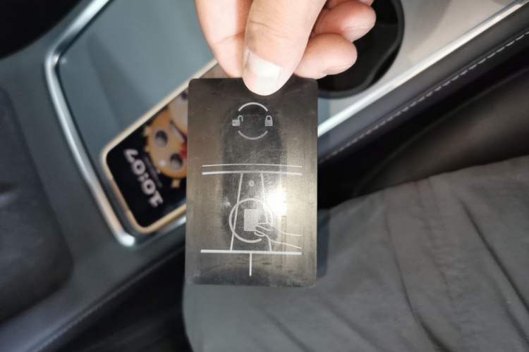 Used Tesla Model Y 2022 Rear-Wheel-Drive Version Vehicle Key