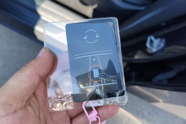 Used Tesla Model Y 2022 Rear-Wheel-Drive Version Vehicle Key