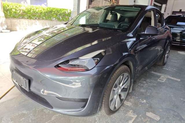 Used Tesla Model Y 2022 Rear-Wheel-Drive Version