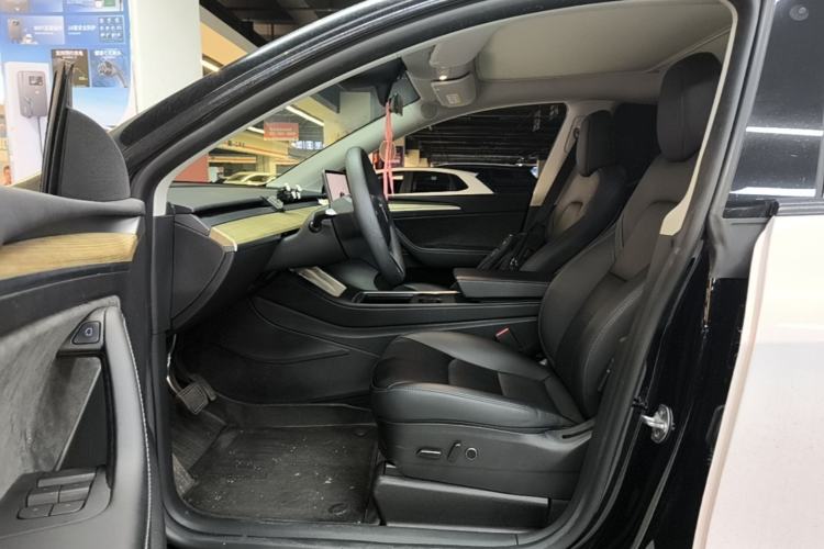 Used Tesla Model Y 2022 Revised Version Rear-Wheel Drive Driver Seat