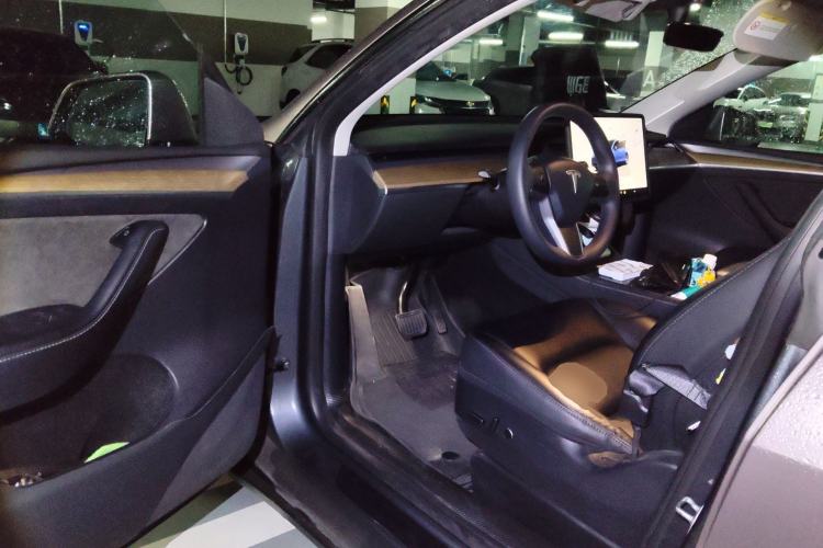 Used Tesla Model Y 2022 Revised Version Rear-Wheel Drive Driver Seat