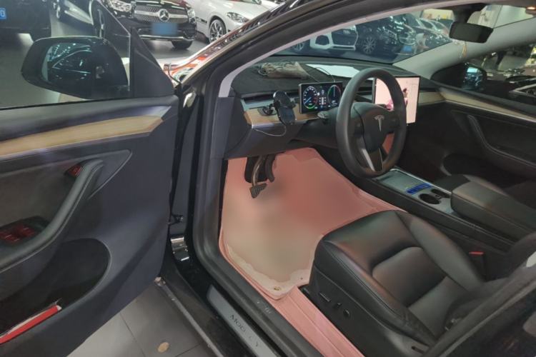 Used Tesla Model Y 2022 Rear-Wheel-Drive Version Driver Seat