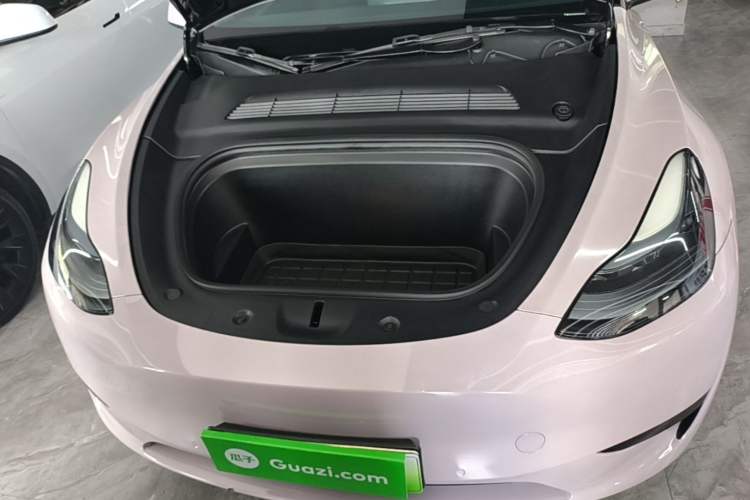 Used Tesla Model Y 2022 Rear-Wheel-Drive Version Engine Bay