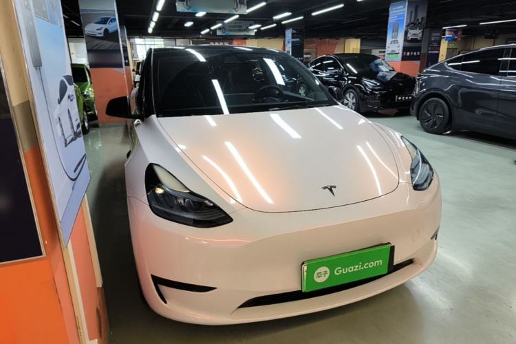 Used Tesla Model Y 2022 Revised Version Rear-Wheel Drive Front Right 45 Deg