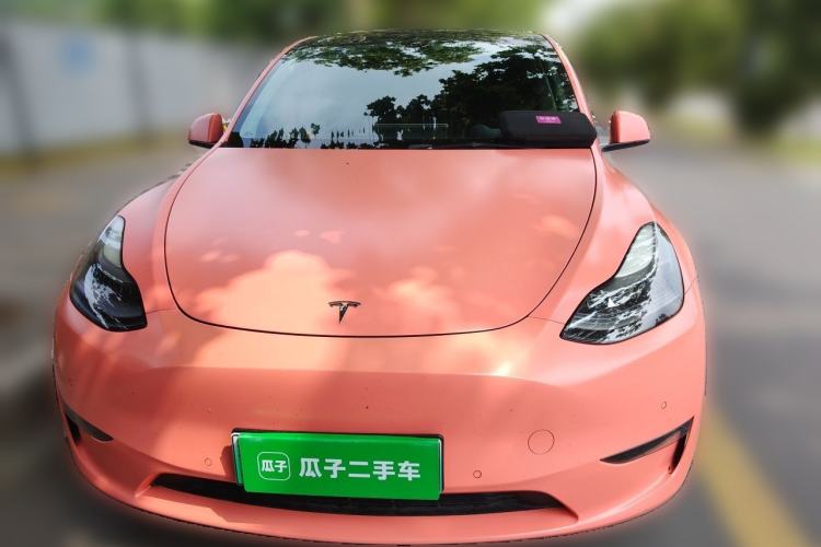 Used Tesla Model Y 2022 Long-Range All-Wheel-Drive Version Front