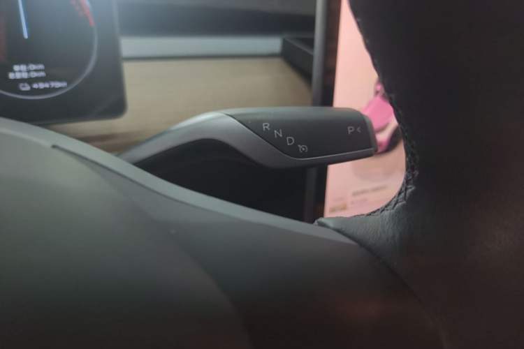 Used Tesla Model Y 2022 Rear-Wheel-Drive Version Gear Lever