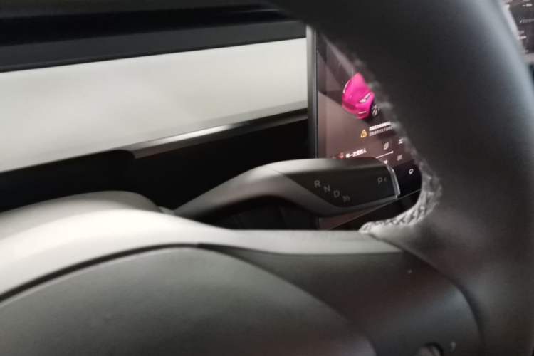 Used Tesla Model Y 2022 Revised Version Rear-Wheel Drive Gear Lever