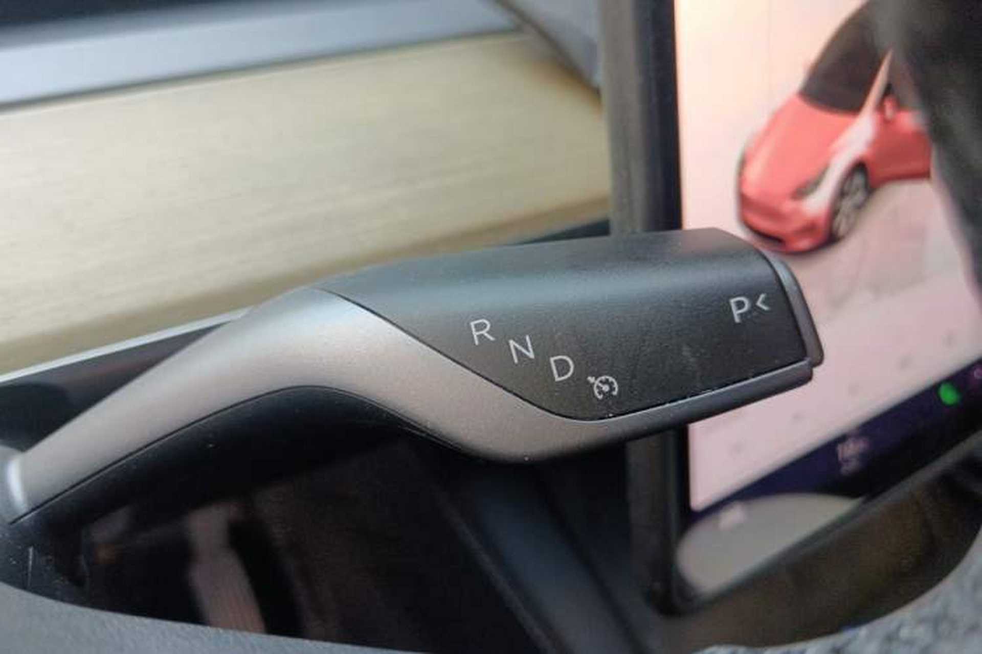 Used Tesla Model Y 2022 Revised Version Rear-Wheel Drive Gear Lever