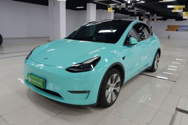 Used Tesla Model Y 2022 Long-Range All-Wheel-Drive Version