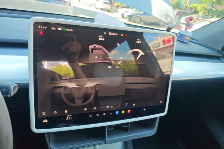Used Tesla Model Y 2022 Rear-Wheel-Drive Version Audio And AC Panel