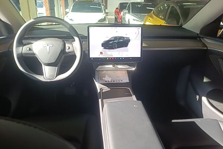 Used Tesla Model Y 2022 Revised Version Rear-Wheel Drive Center Console