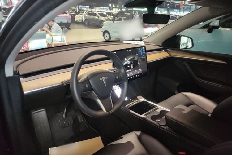Used Tesla Model Y 2022 Revised Version Rear-Wheel Drive Center Console