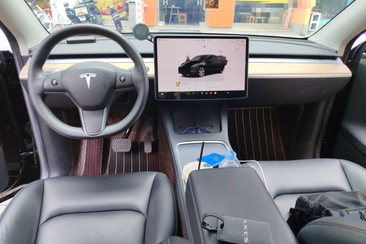 Used Tesla Model Y 2022 Revised Version Rear-Wheel Drive Center Console