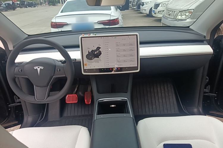 Used Tesla Model Y 2022 Revised Version Rear-Wheel Drive Center Console