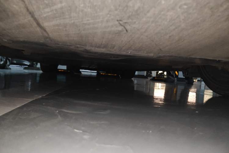 Used Tesla Model Y 2022 Rear-Wheel-Drive Version Chassis Front