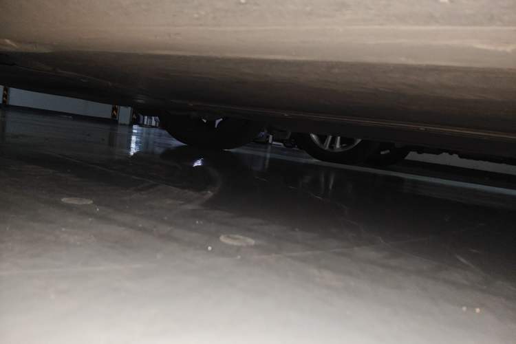 Used Tesla Model Y 2022 Rear-Wheel-Drive Version Chassis Front Left