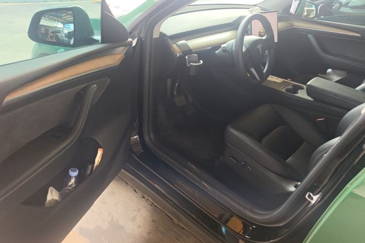 Used Tesla Model Y 2022 Revised Version Rear-Wheel Drive Driver Seat