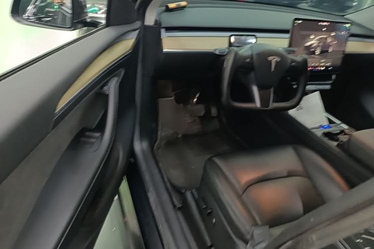 Used Tesla Model Y 2022 Revised Version Rear-Wheel Drive Driver Seat