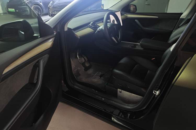 Used Tesla Model Y 2022 Revised Version Long-Range All-Wheel Drive Driver Seat