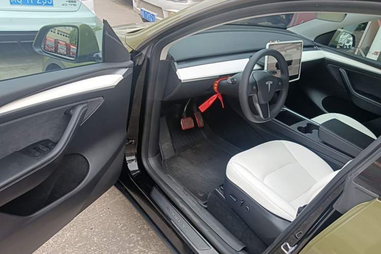 Used Tesla Model Y 2022 Revised Version Rear-Wheel Drive Driver Seat