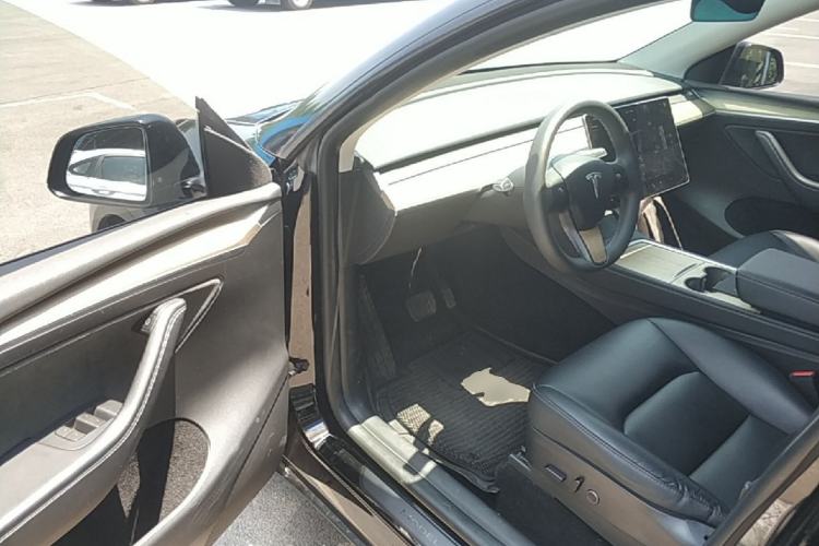Used Tesla Model Y 2022 Revised Version Rear-Wheel Drive Driver Seat
