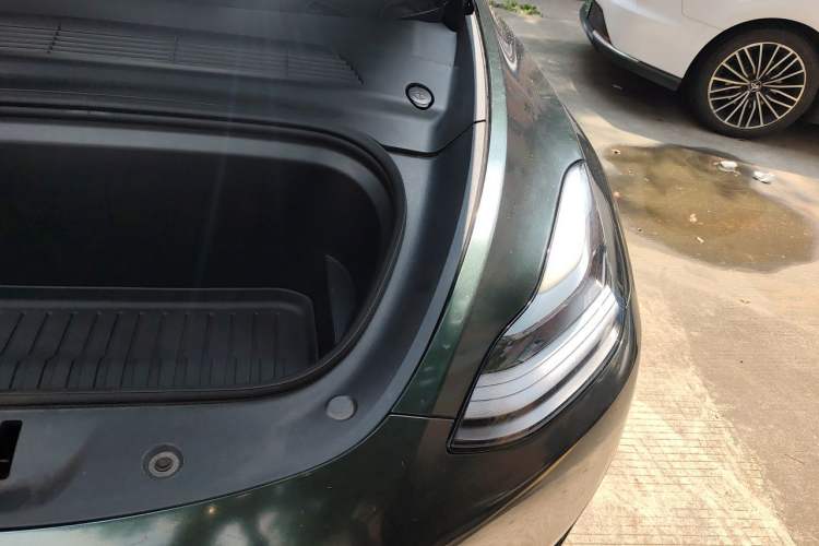 Used Tesla Model Y 2022 Revised Version Rear-Wheel Drive Engine Bay Left