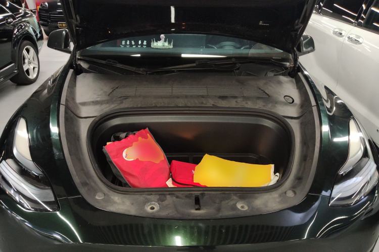 Used Tesla Model Y 2022 Rear-Wheel-Drive Version Engine Bay