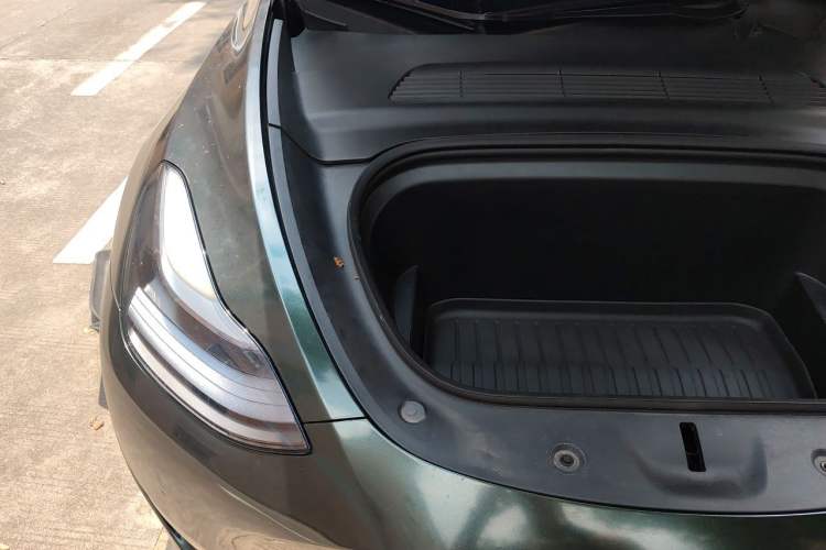 Used Tesla Model Y 2022 Revised Version Rear-Wheel Drive Engine Bay Right