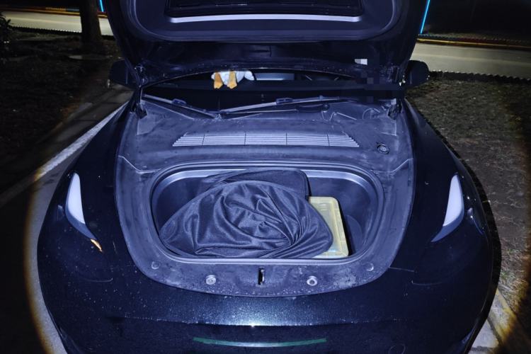 Used Tesla Model Y 2022 Rear-Wheel-Drive Version Engine Bay