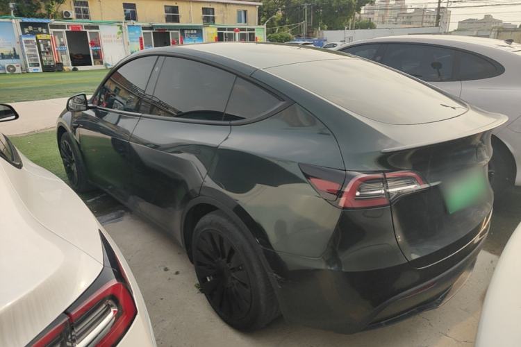 Used Tesla Model Y 2022 Rear-Wheel-Drive Version Exterior 2