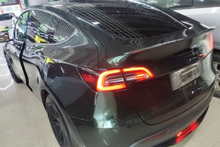 Used Tesla Model Y 2022 Rear-Wheel-Drive Version Exterior 2