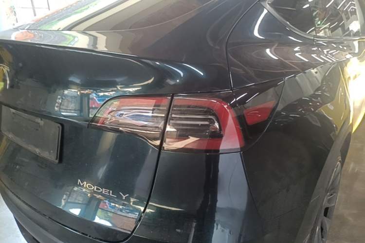Used Tesla Model Y 2022 Revised Version Rear-Wheel Drive Exterior 3