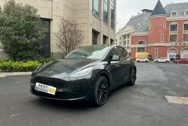 Used Tesla Model Y 2022 Rear-Wheel-Drive Version