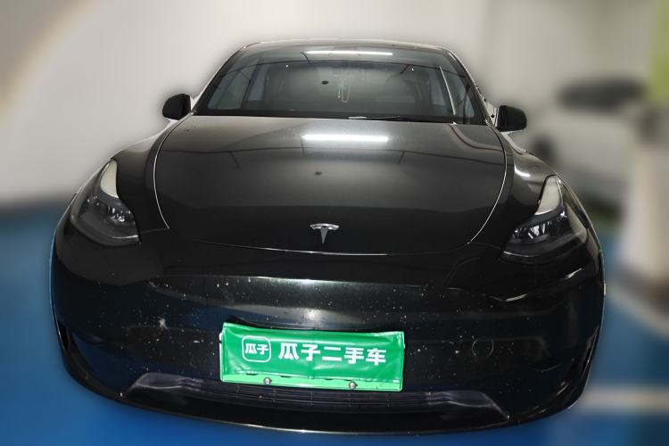 Used Tesla Model Y 2022 Rear-Wheel-Drive Version Front