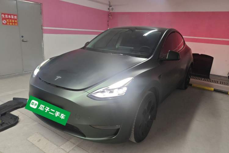 Used Tesla Model Y 2022 Revised Version Long-Range All-Wheel Drive Front Left 45 Deg