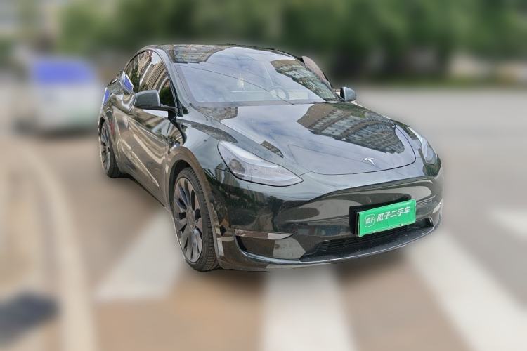 Used Tesla Model Y 2022 Performance High-Performance All-Wheel-Drive Version Front Right 45 Deg