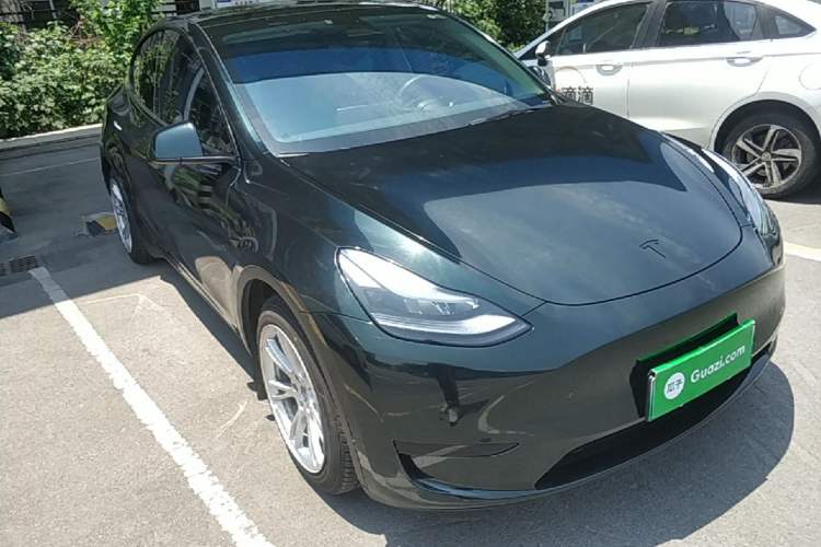 Used Tesla Model Y 2022 Revised Version Rear-Wheel Drive Front Right 45 Deg