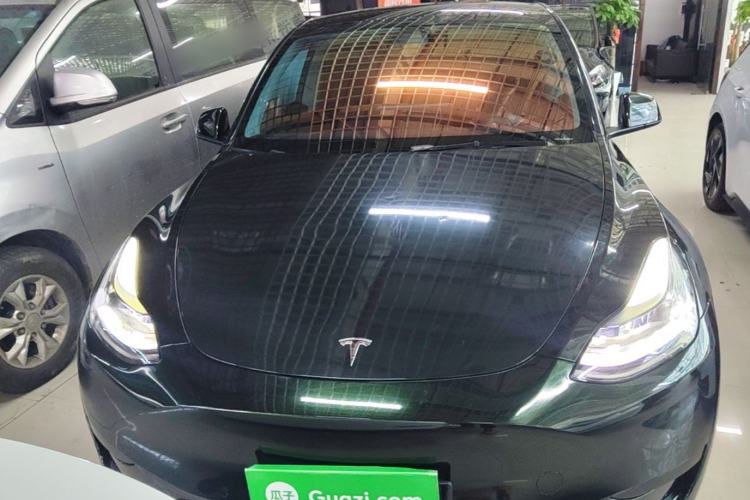 Used Tesla Model Y 2022 Rear-Wheel-Drive Version Front