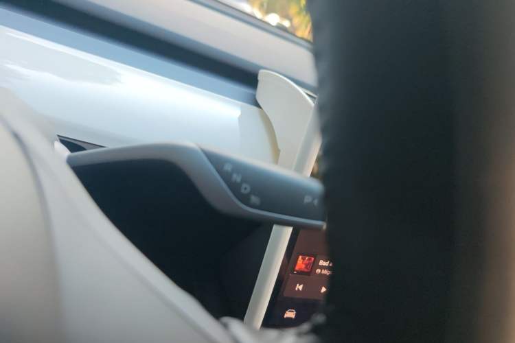 Used Tesla Model Y 2022 Rear-Wheel-Drive Version Gear Lever