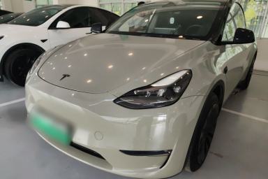 Used Tesla Model Y 2022 Long-Range All-Wheel-Drive Version